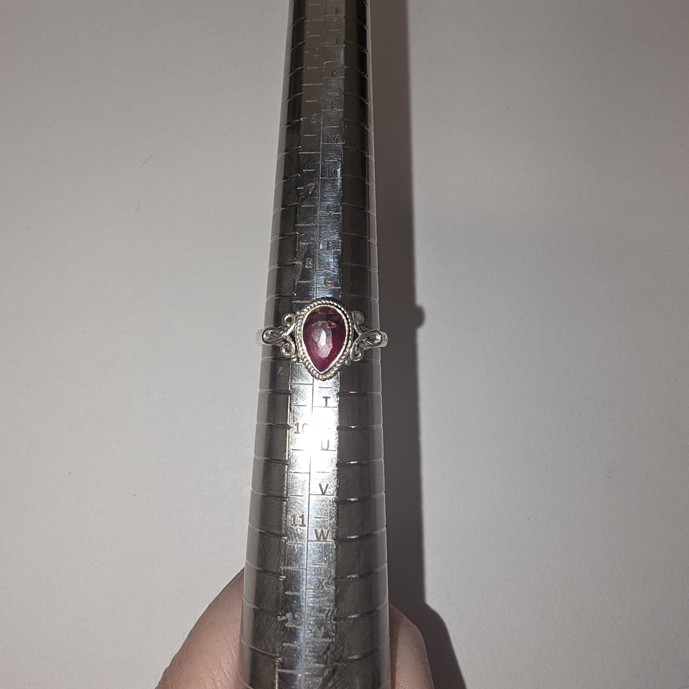 Elegant Silver and Red Teardrop Ring